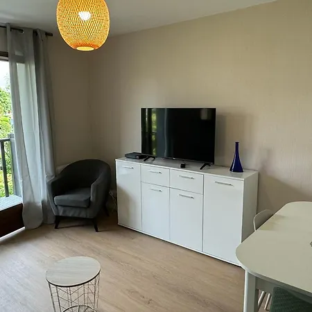 Apartamento 2p Rénové à Cabourg, Proche Et Thalasso, Avec Balcon Et Parking, 4 Pers. - Fr-1-487-368 *